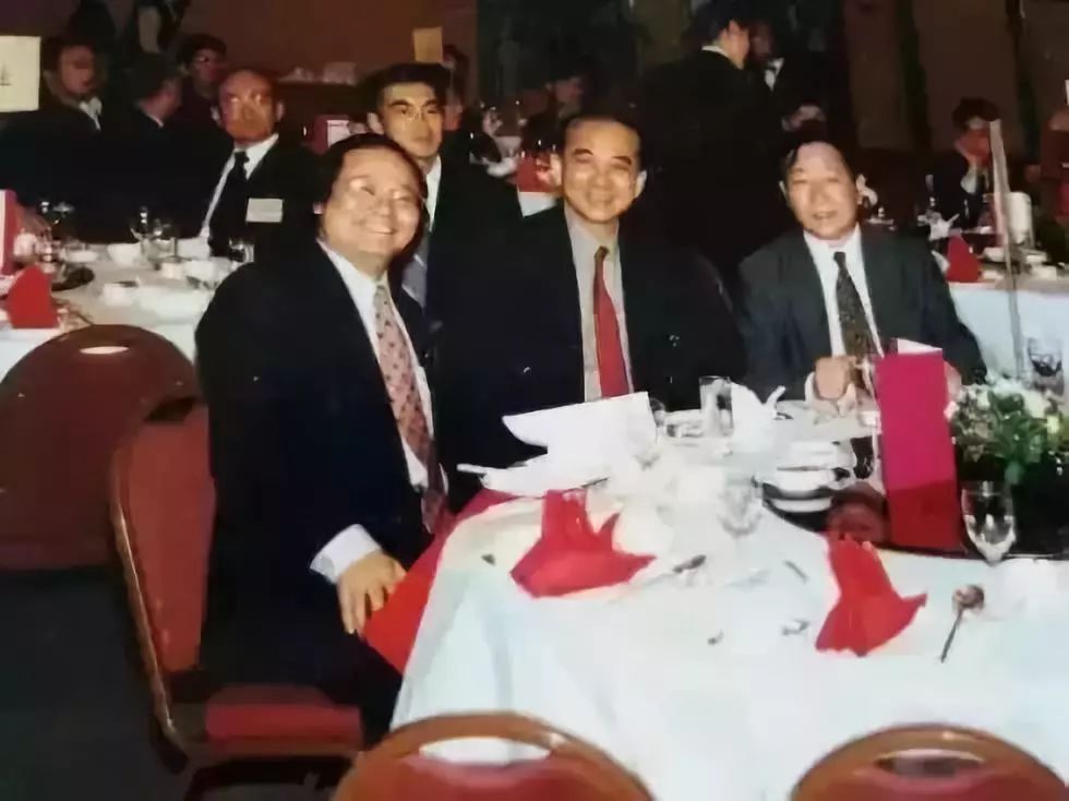 01.jpg